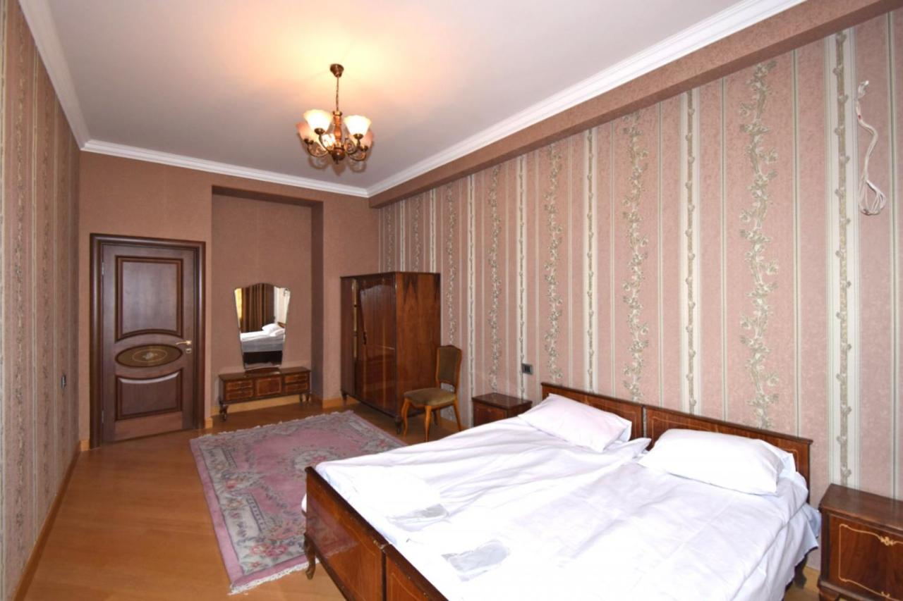 Rent Inn Yerevan On Buzand Street Exterior foto