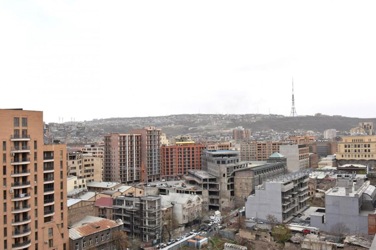 Rent Inn Yerevan On Buzand Street Exterior foto